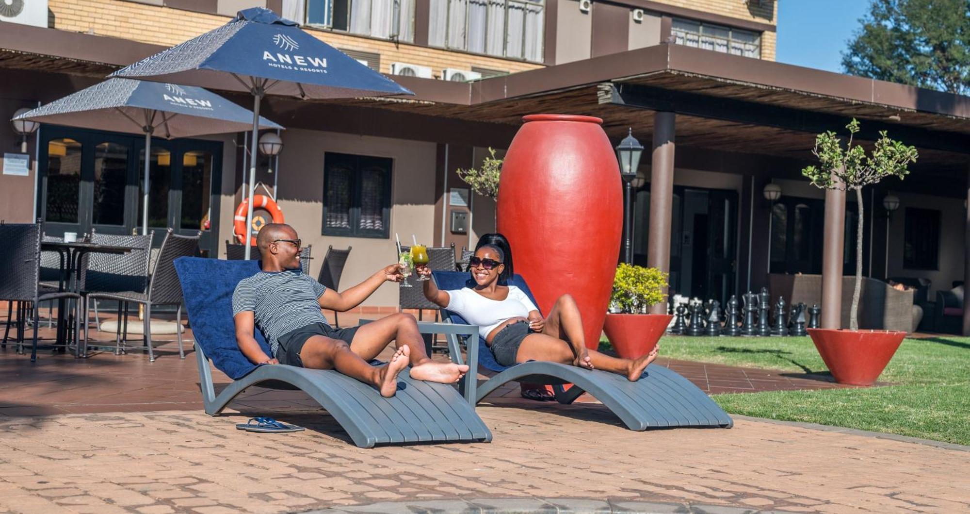 Anew Hotel Witbank Emalahleni Exterior foto
